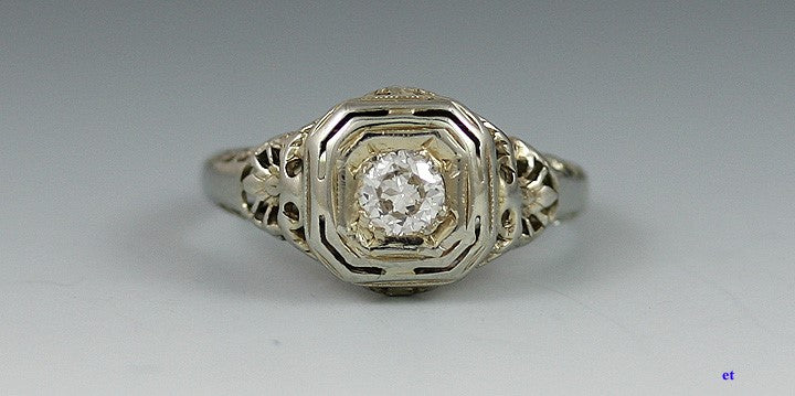Elegant Vintage 18k White Gold Diamond Filigree Ring Edwardian Art Deco