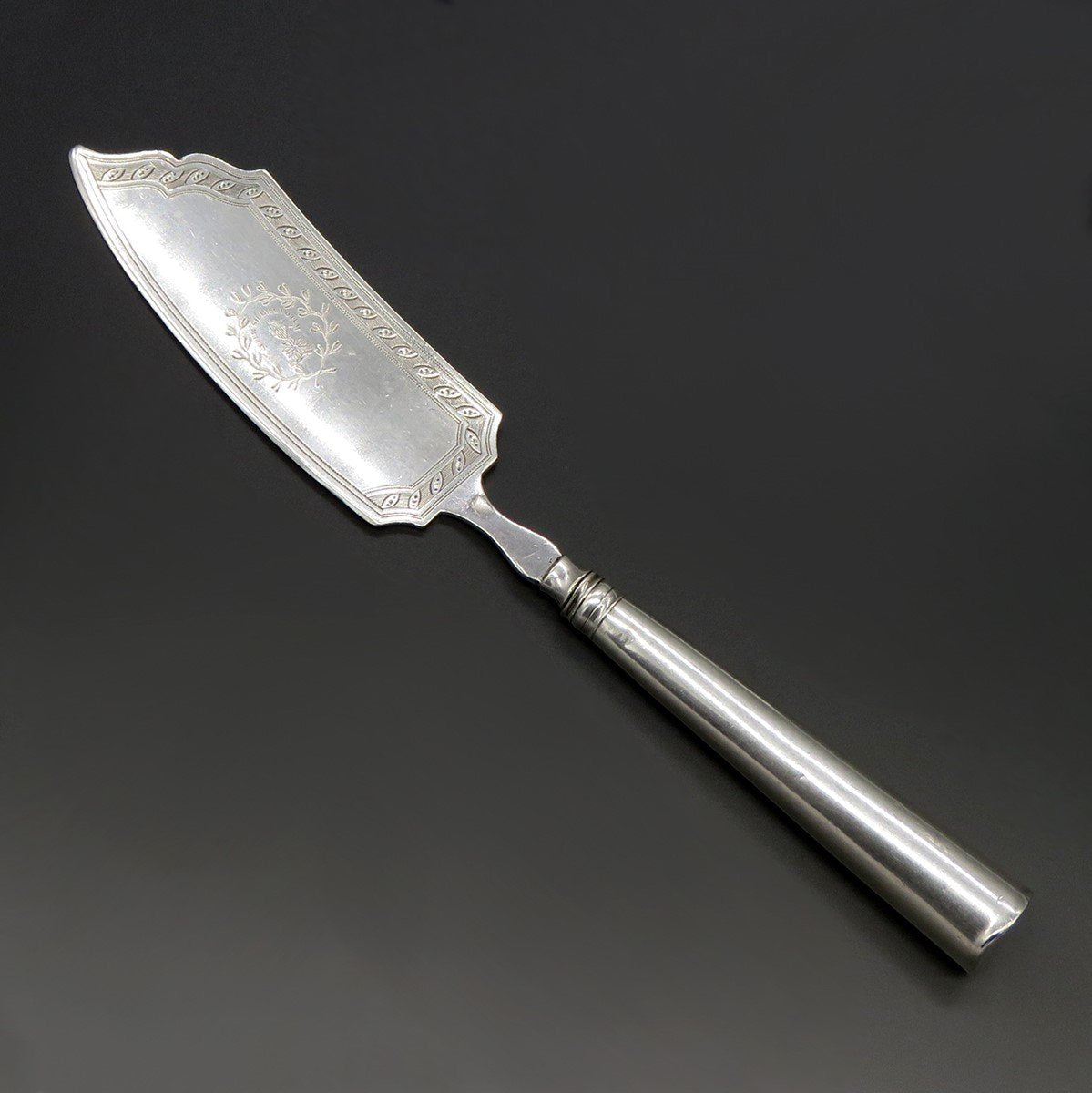 Antique Scottish Georgian Sterling Silver Super Sidera Votum Cheese Server Knife