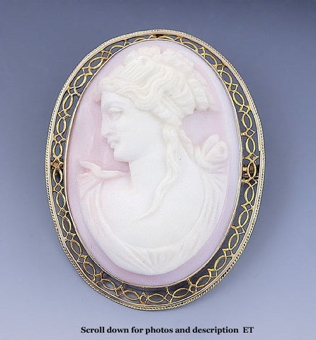 VTG c1925 Cameo Of A Pretty Young Woman Psyche 10k Gold Pin Brooch Or Pendant