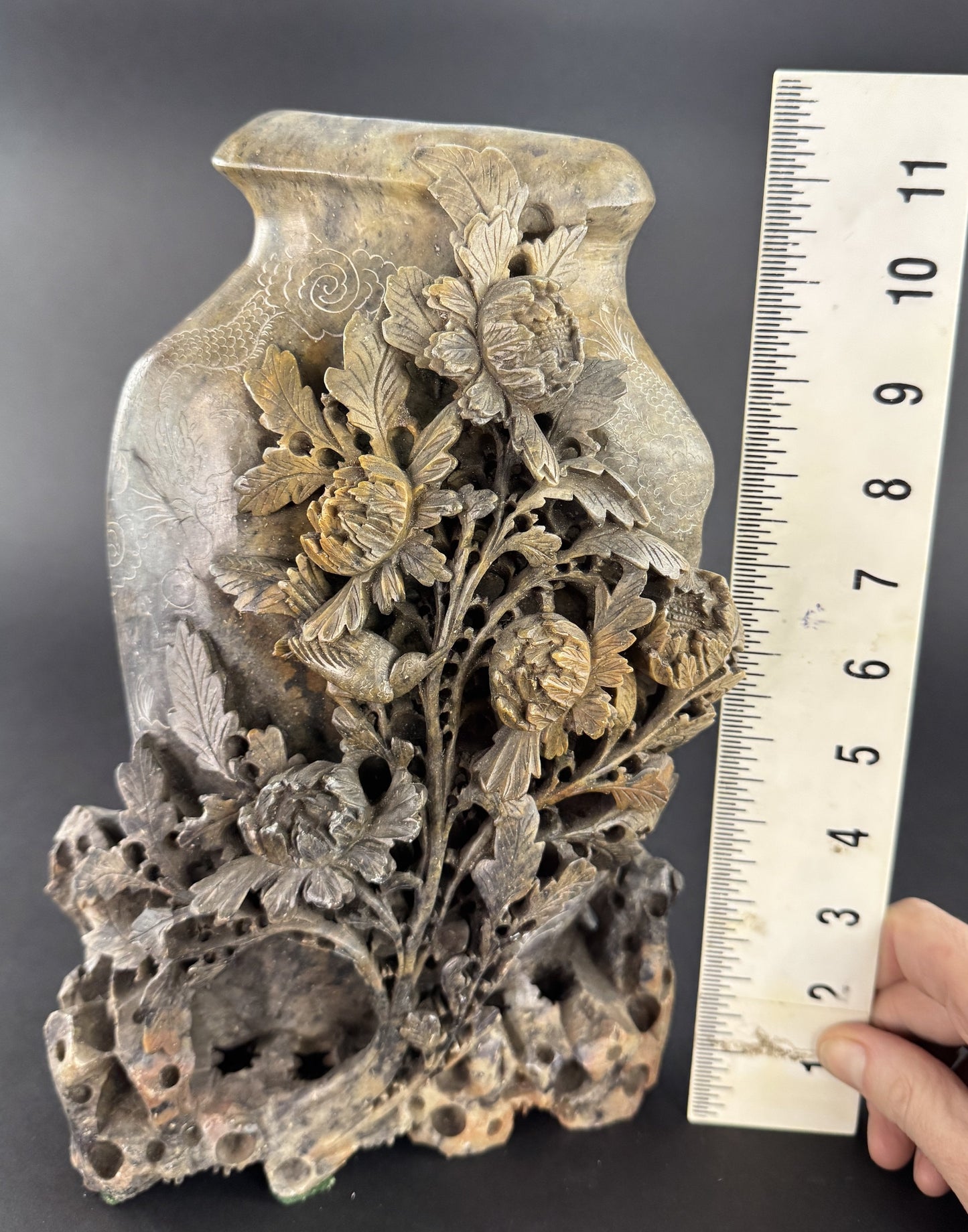 Excellent c1900 Chinese Hand Carved Soapstone Peonies Bird Sculpture Vase