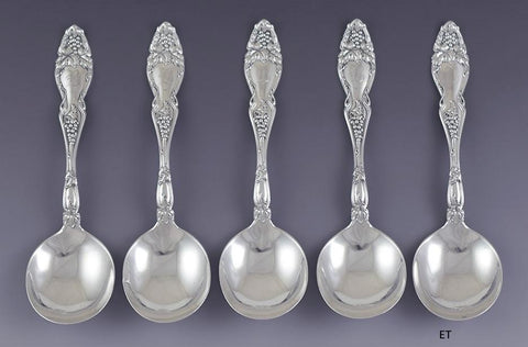 Nice Set 5 International Sterling Silver Cloeta Round Bowl Gumbo Soup Spoons