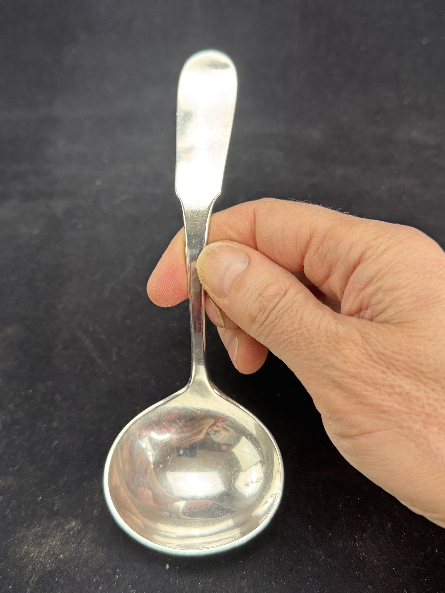 Old Newbury Crafters Sterling Silver Moulton Pattern Gravy Ladle