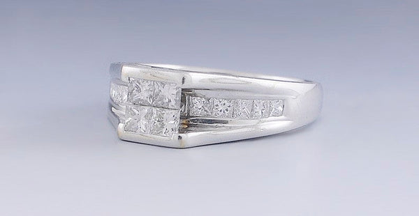 Beautiful Modern 14K White Gold & ~.66CT Diamond Ring Size 8