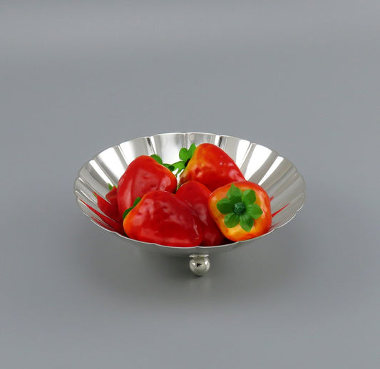 Antique c1920 Tiffany & Co Sterling Silver Ruffled Lobed Fruit Bowl or Dish