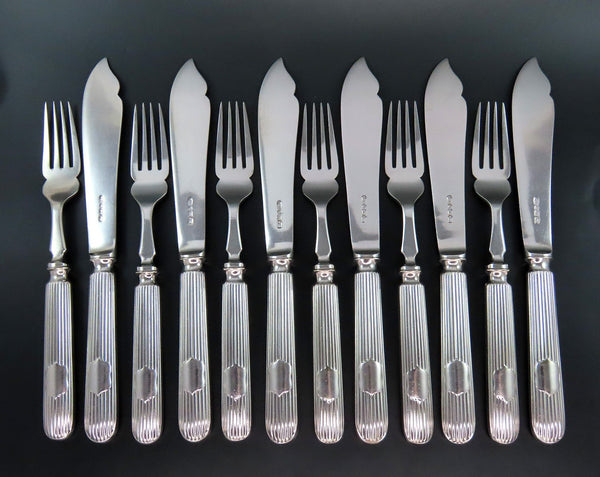 Antique English Silver Plate Roberts Belk Fish Set 6 Forks 6 Knives No Mono