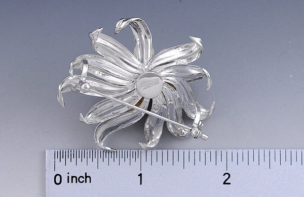 Luminous Sterling Silver Pearl Flower Leaf Form Brooch Pin