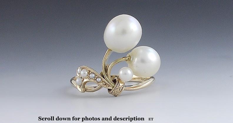 Pretty Japanese 14K Yellow Gold & Pearl Ribbon Design Ring