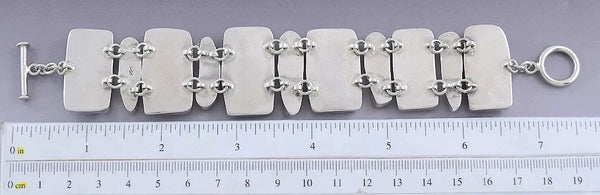 Stylish Sterling Silver Shell & Pearl Statement Bracelet