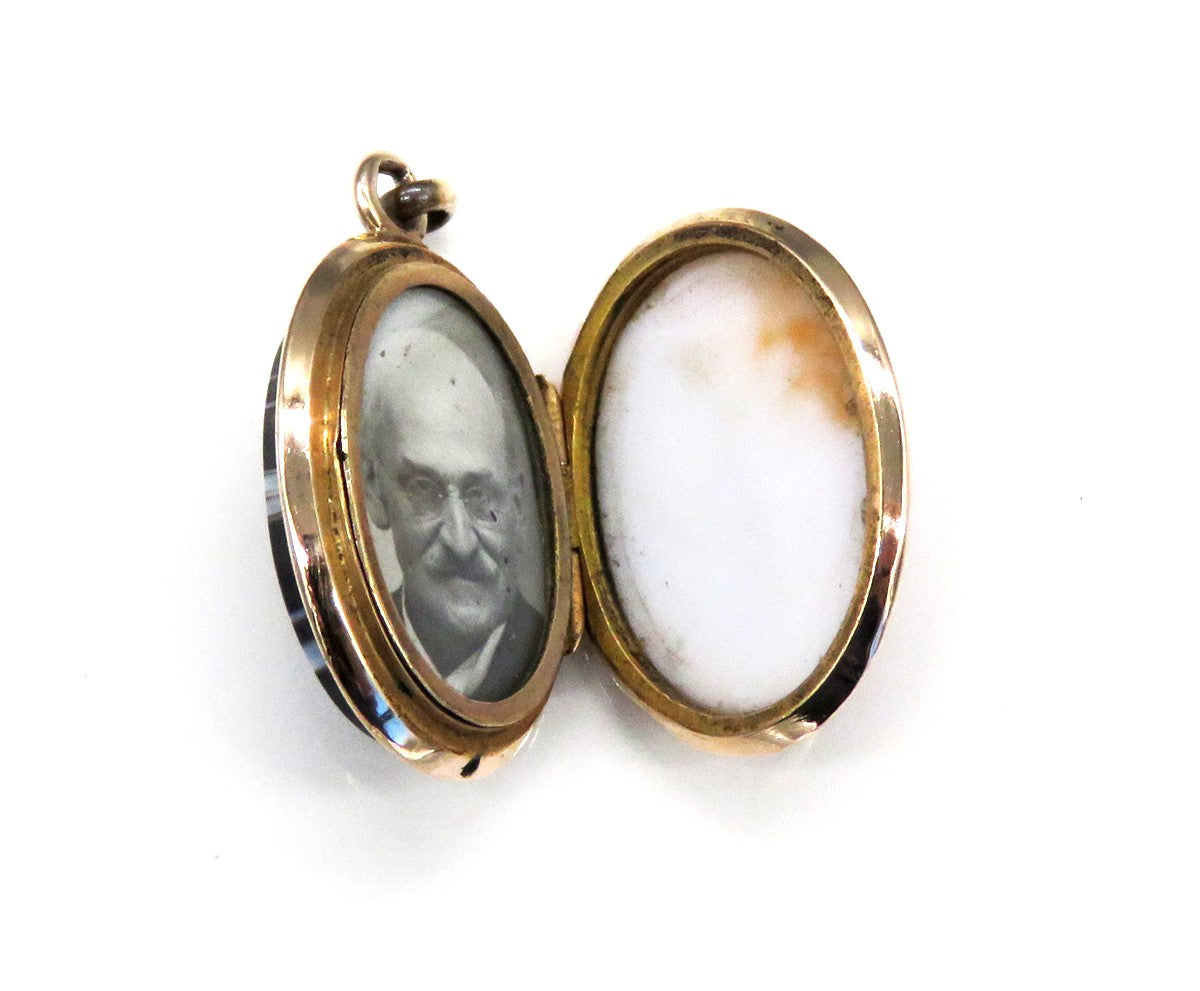 Antique Victorian 14K Yellow Gold Striated Agate Stone Photo Locket Pendant
