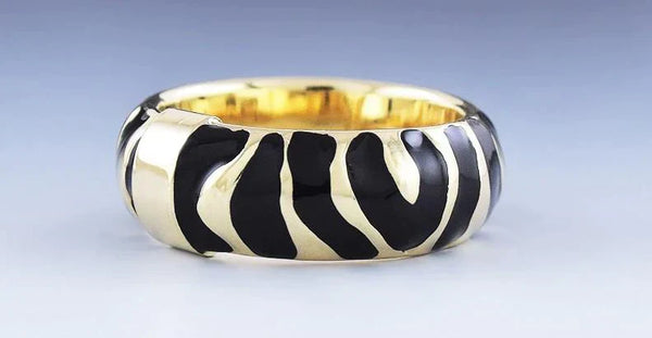 Stunning Designer 14k Yellow Gold Enamel Zebra Stripe Ring Size 5.75