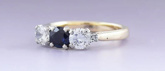 Gorgeous 14k Yellow Gold Sapphire and Diamond Ring Size 6