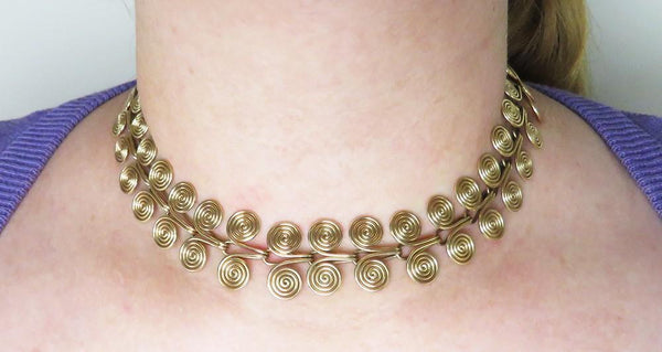 Retro Vintage 14K Yellow Gold Swirl Artisan Choker Necklace