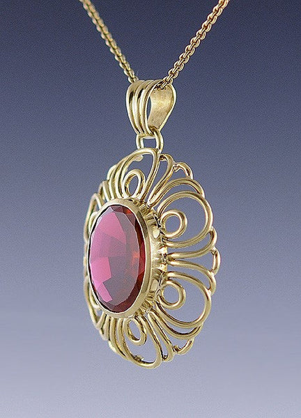 Stunning 18k Yellow Gold Filigree Openwork Lab Created Ruby Pendant