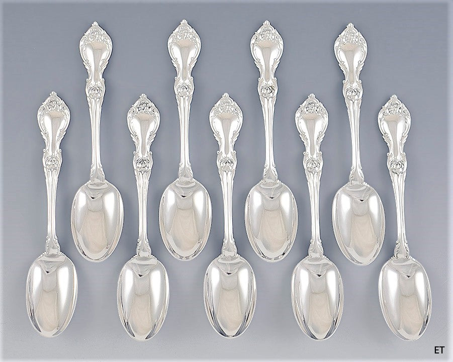 Fine set 9 Lunt Sterling Silver Alexandra Teaspoons
