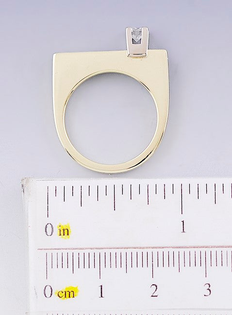 Stylish Modernist 14k Yellow Gold & Diamond Ring Size 7.25