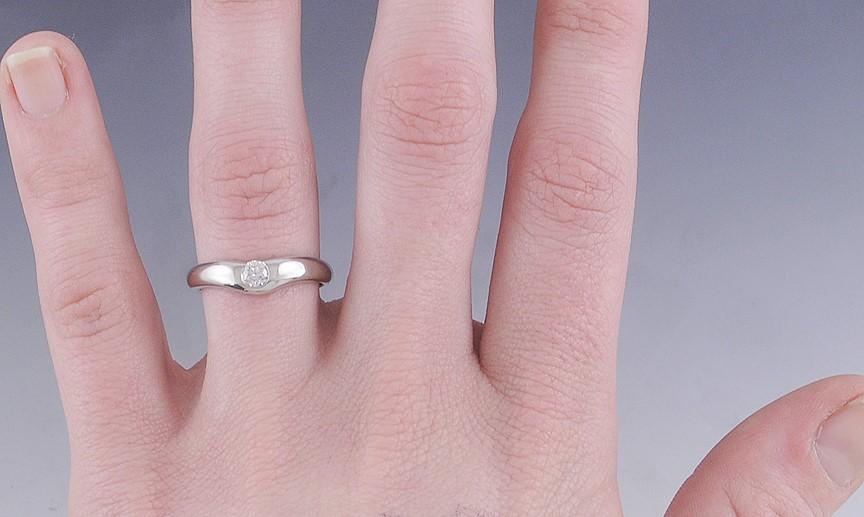 Designer Tiffany & Co Platinum Diamond Peretti Curved Band Ring