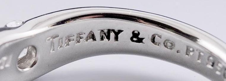 Designer Tiffany & Co Platinum Diamond Peretti Curved Band Ring