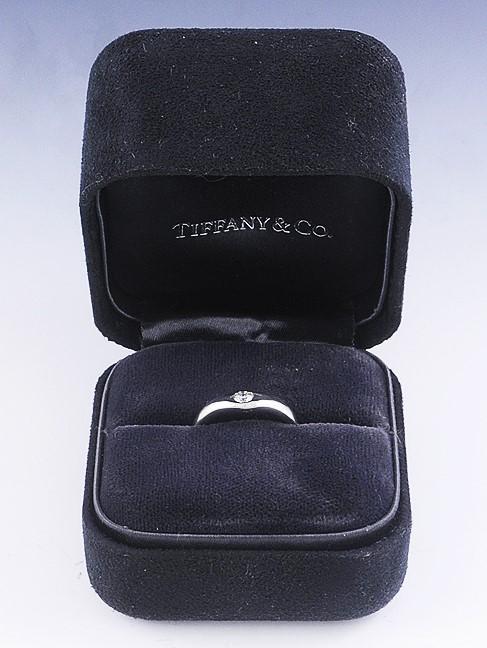 Designer Tiffany & Co Platinum Diamond Peretti Curved Band Ring