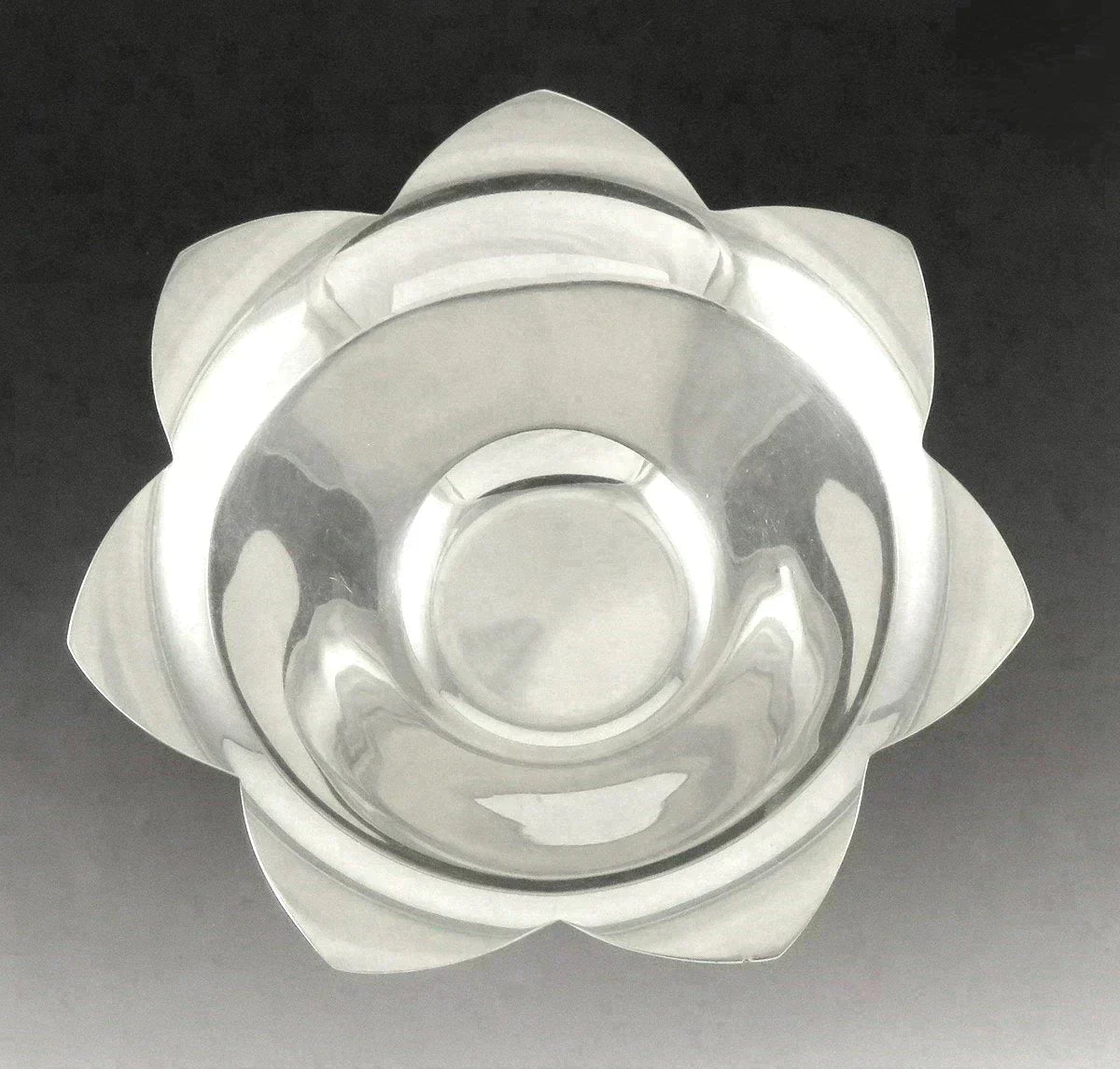 Vintage 1950s Tiffany & Co Sterling Silver 7 Petal Flower Form Bowl or Dish 7"