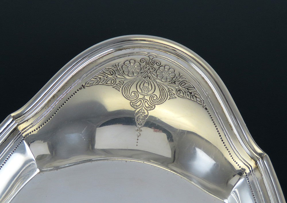 Exquisite c1920s Tiffany & Co Sterling Silver Oval Bread Dish Serving Tray