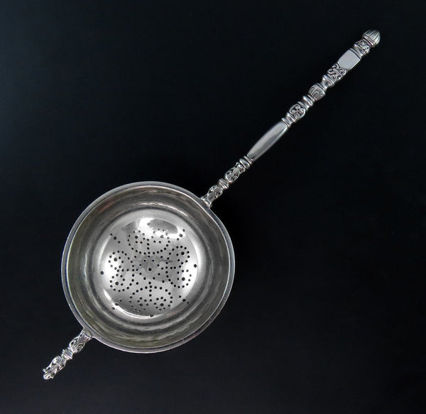 Gorgeous Tiffany Co Sterling Silver Tea Strainer No Mono 6 1/2 Inches