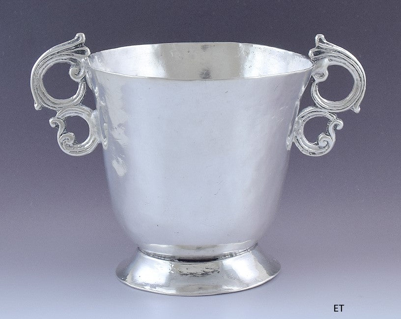 Neat Antique 1750s-1830s Spanish Colonial Silver Double Handle Cup Mug