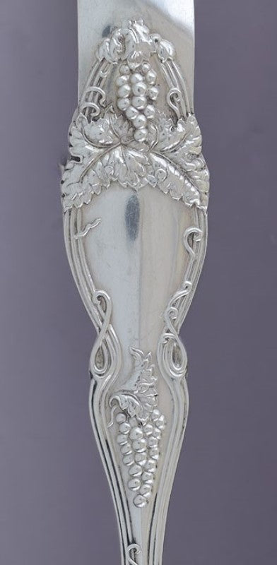 Rare Antique Int'l Sterling Silver Cloeta Grape Cluster Pastry Serving Tongs