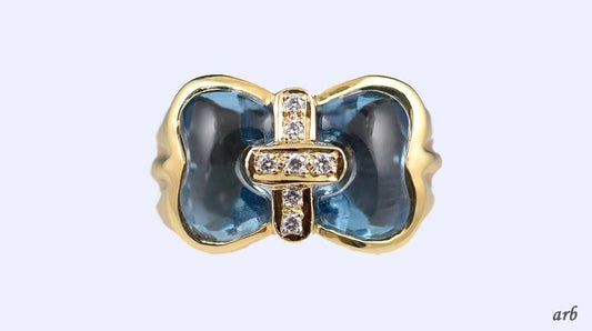 Dazzling 14k Yellow Gold w/ Diamonds and Blue Topaz Ring w/ Cross Center Sz 6.75