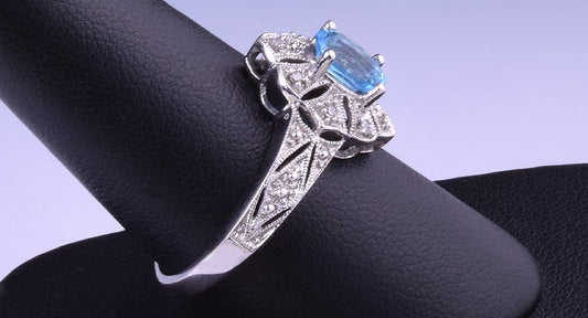 Nice ADL 10k White Gold Ring Set w/ Blue Topaz and 8 Accent Diamonds Size 8.5