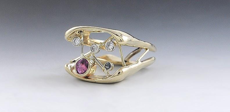 Eye Catching 14k Yellow Gold Diamond Ruby & Sapphire Ring