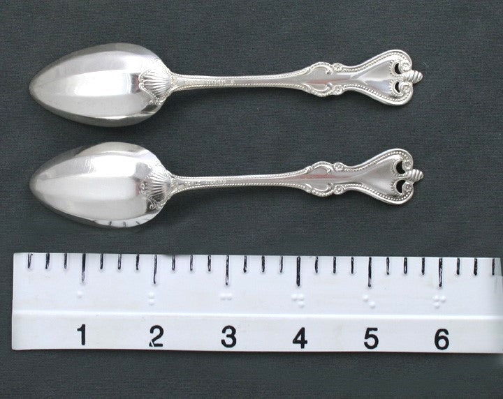 12 Towle Old Colonial Pattern Teaspoons Sterling Silver