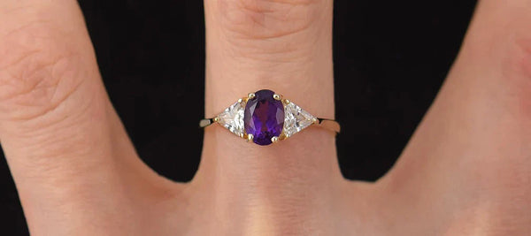 Fine 10k Yellow Gold, Purple Amethyst and Clear Trillions Stones Ring Size 6.75