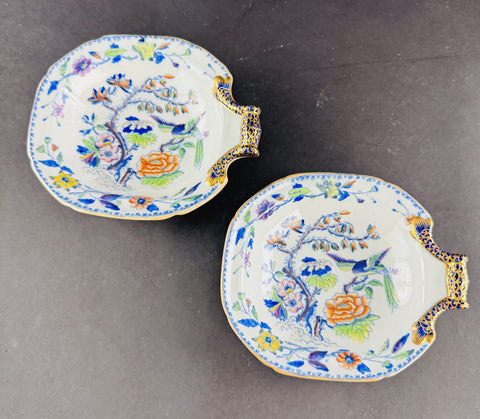 Rare Pair c1820 English Davenport Flying Bird Shell Shaped Bowls Dishes