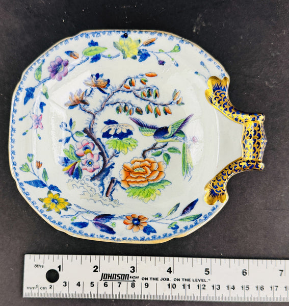 Rare Pair c1820 English Davenport Flying Bird Shell Shaped Bowls Dishes
