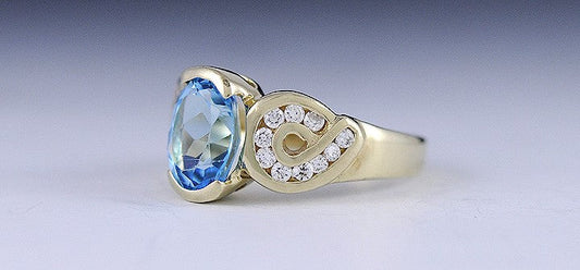 Gorgeous 14K Yellow Gold ~2.57CT Blue Topaz & Diamond Scroll Ring Size 8