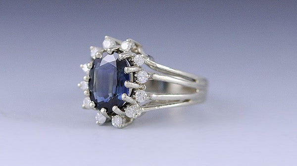 Stunning 14K White Gold Blue Sapphire and Diamond Ring Size 6