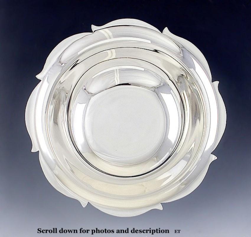 Nice Tiffany Co Sterling Silver Flower Form Bowl 1956-1965 8.25"