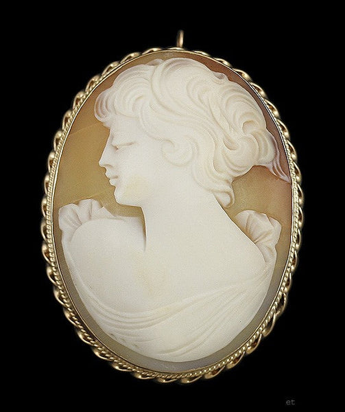 Large 14k Yellow Gold Carved Classical Cameo of a Young Woman Pin Brooch Pendant