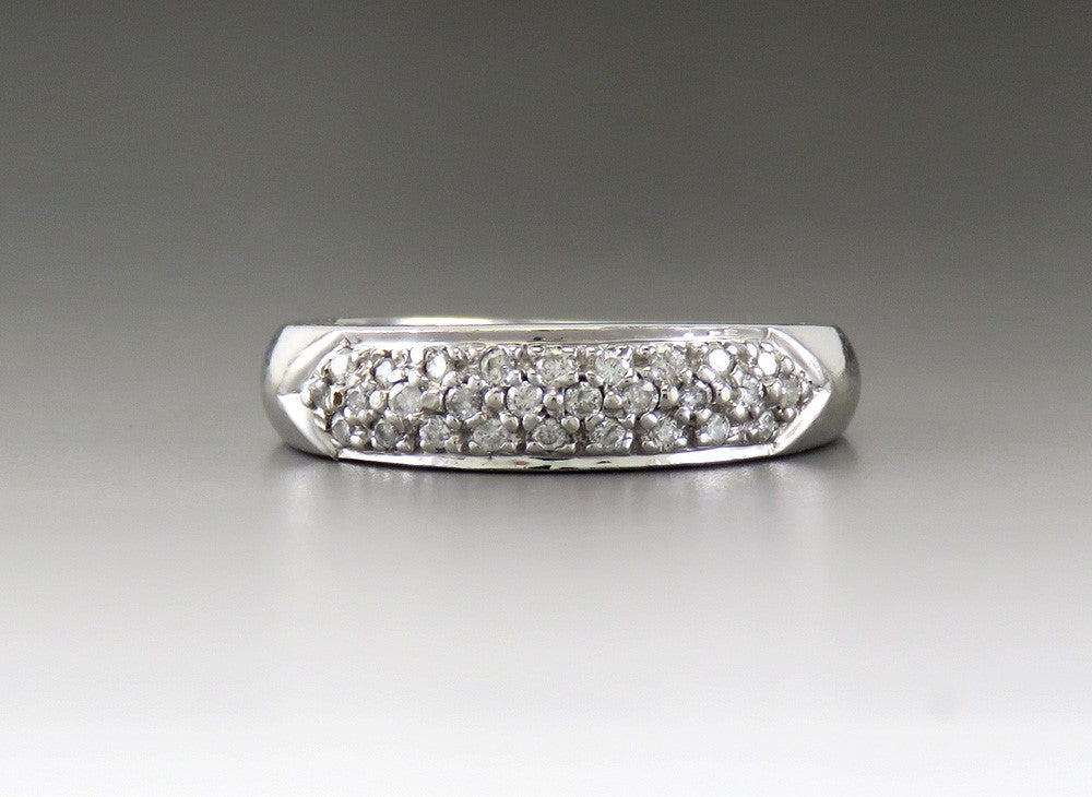Fine Quality 14K White Gold Diamond Wide Band Wedding/Anniversary Ring Size 5.5