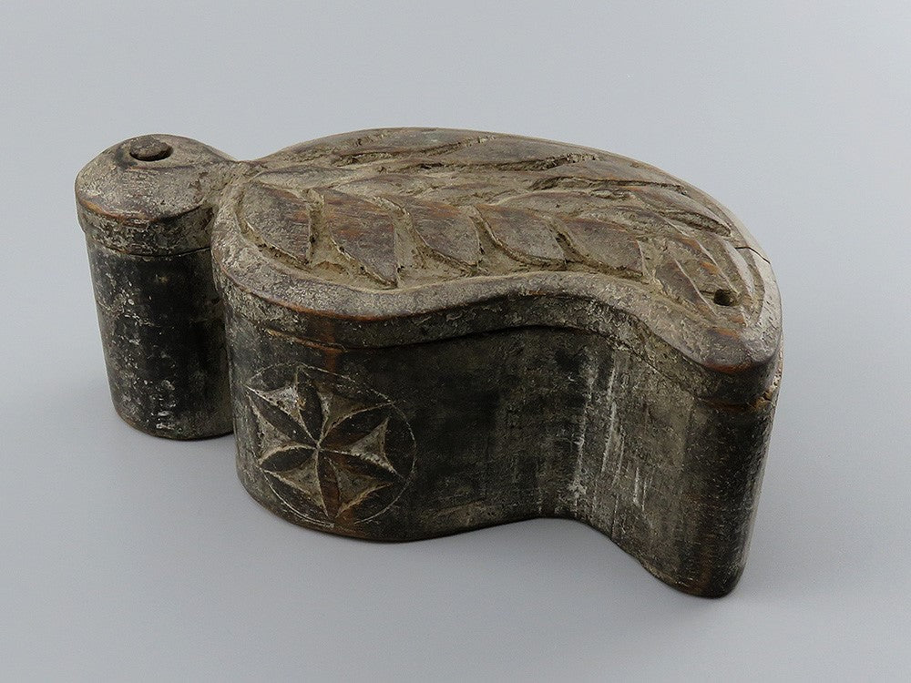 Neat VTG Hand Carved Indian Wooden Spice Box Leaf Shape Ganesh