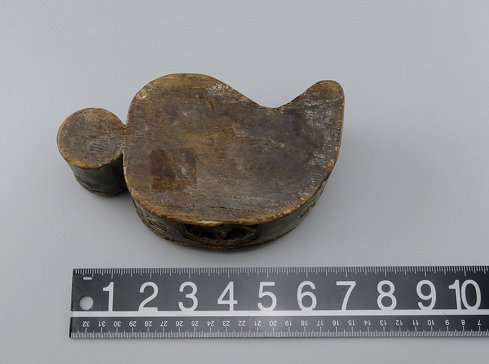 Neat VTG Hand Carved Indian Wooden Spice Box Leaf Shape Ganesh
