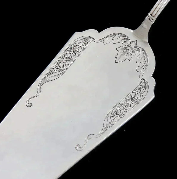 Antique c1910 German Silver Cherub Angel in Wreath Pie Pastry Cake Server