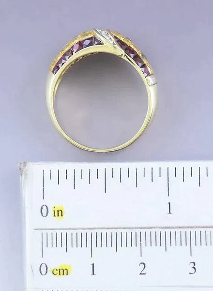 Stunning 18k Gold Ruby Yellow Sapphire & Diamond Crescent Ring