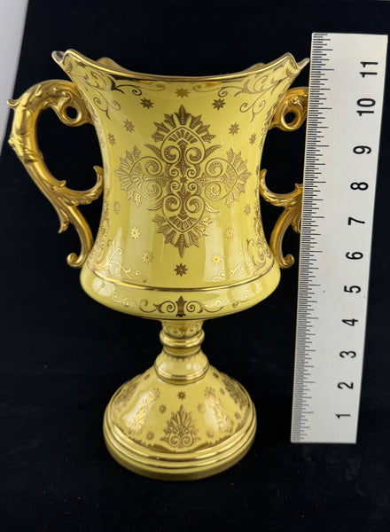 Wonderful c1900 English Coalport Yellow Gold Gilt Double Handle Urn Vase