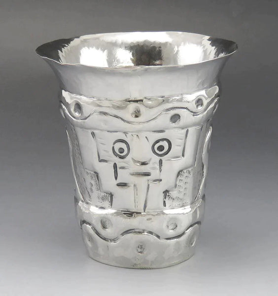 Striking Vintage 1960s Peruvian 900 Silver Handwrought Cup Beaker
