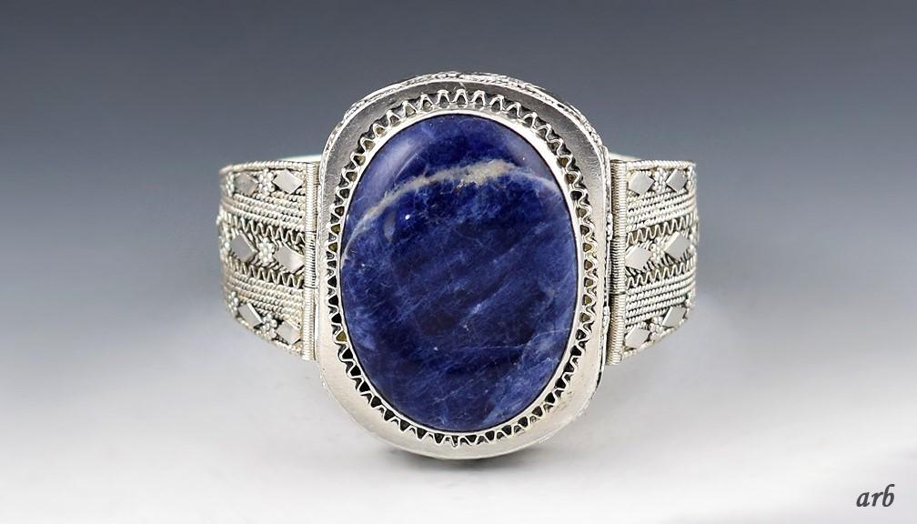 Gorgeous Israeli Sterling Silver Blue Sodalite Agate Bracelet 6.5 inches