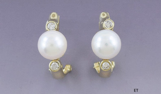 Nice Quality Pair 14K Yellow Gold Pearl Diamond Huggie Earrings