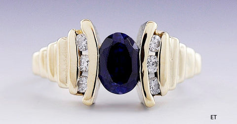 Beautiful 14k Yellow Gold Blue Sapphire and Diamond Ring Size 6
