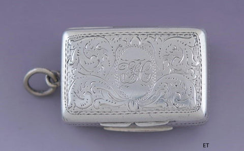 Neat English Georgian sterling silver Vinaigrette/scent box made in 1833.